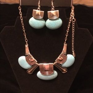 🆕 Turquoise Statement Necklace Set